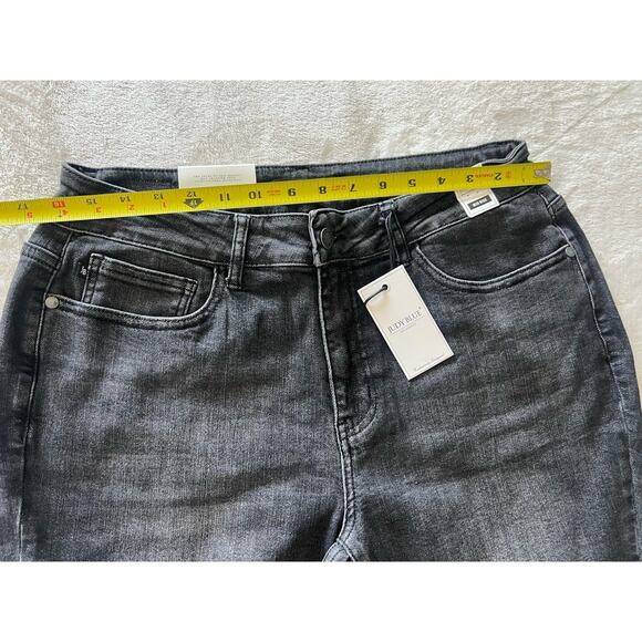 NWT Judy Blue Boyfriend Fit Cuffed Jeans Sz 16W Women’s JB88130 Black Pants NEW - Picture 13 of 16